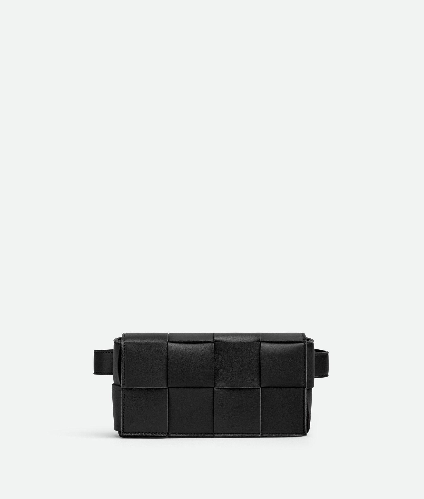 Viollleta Handbag in Pure Leather