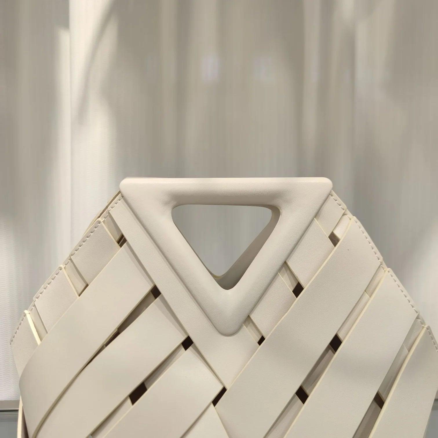 Kelly Handbag in Pure Leather
