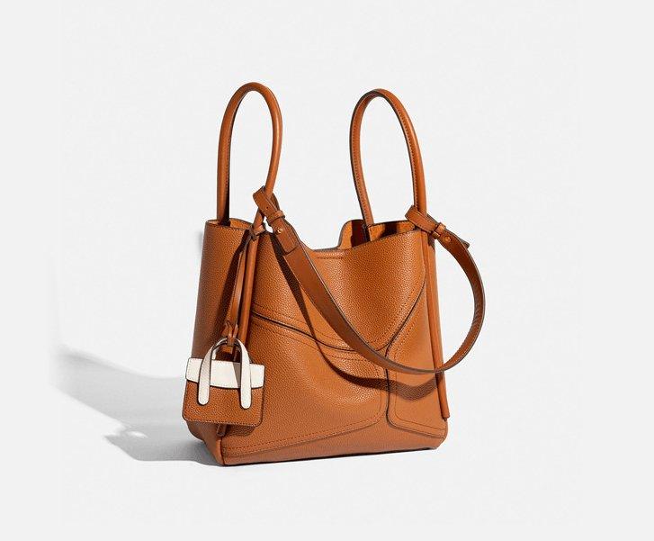 The Becca Tote Bag in Vegan Leather