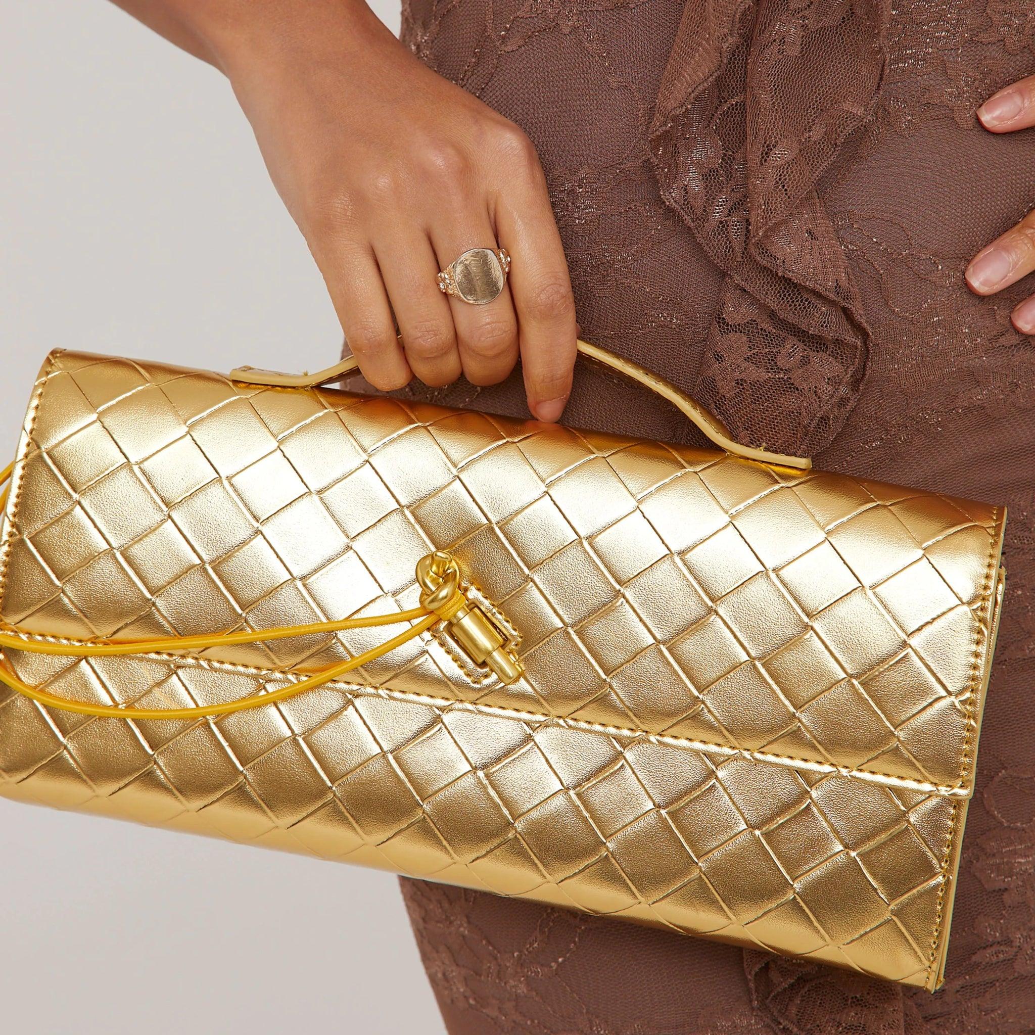 Faye Long Clutch in Pure Leather