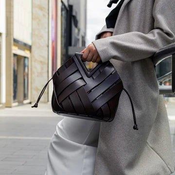 Kelly Handbag in Pure Leather