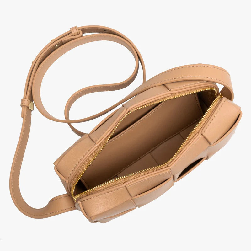 Helene Shoulder Bag in Pure Leather