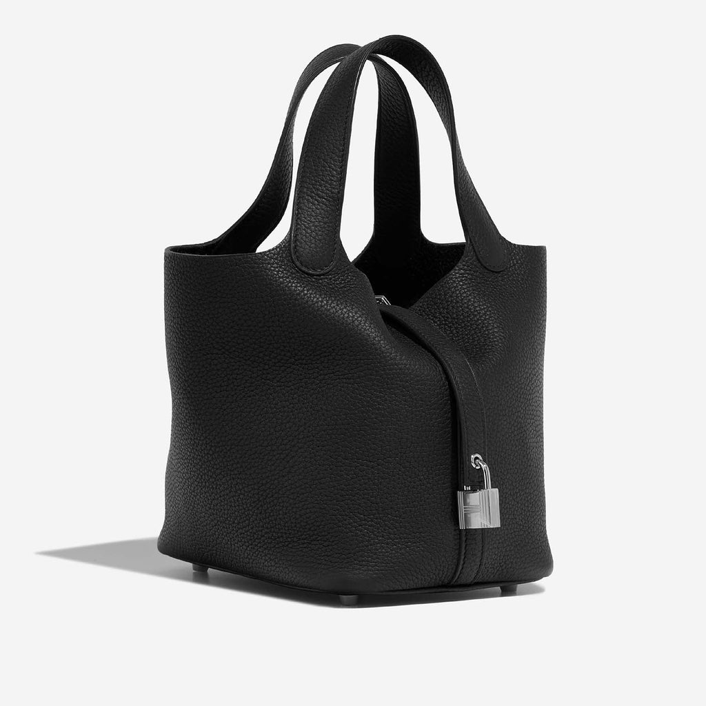 Raven Handbag in Pure Togo leather